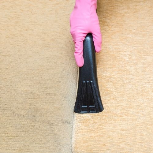 Leia mais sobre o artigo Higienização de Sofá Como Funciona